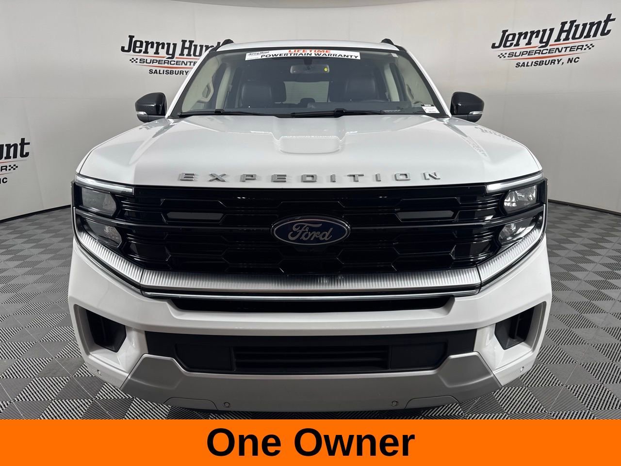 Used 2025 Ford Expedition Max Platinum image 5