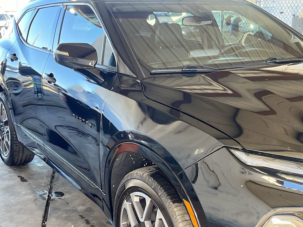 Used 2023 Chevrolet Blazer RS w/ LPO, Floor Liner Package image 1