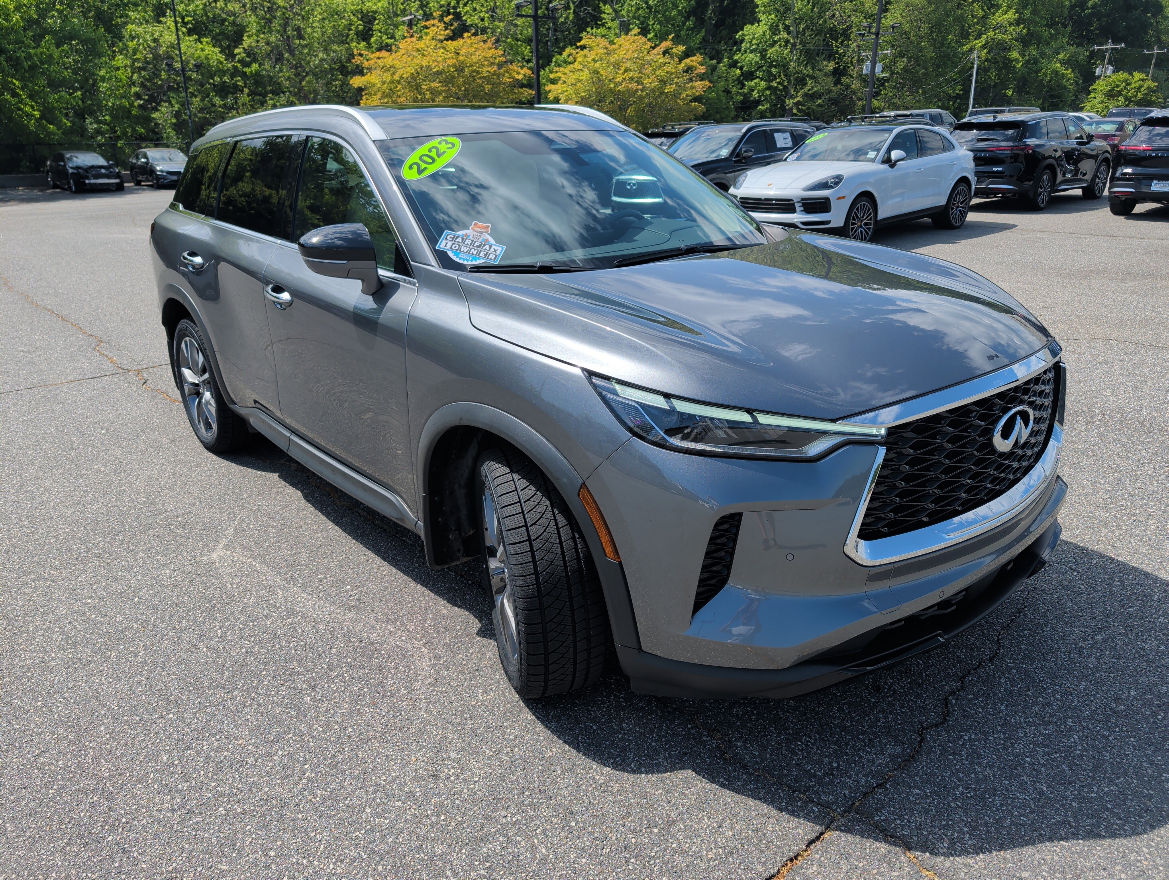 Certified 2023 INFINITI QX60 Luxe w/ Cargo Package image 2
