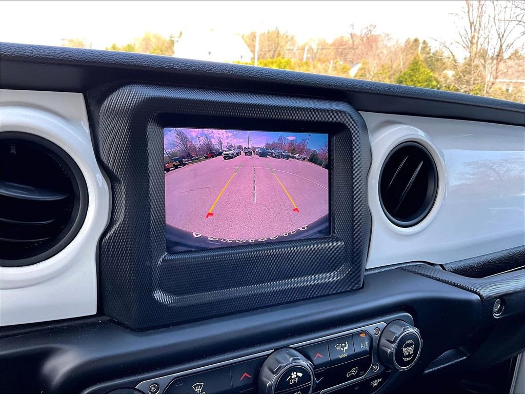 Used 2023 Jeep Wrangler Unlimited AWD/4WD image 19