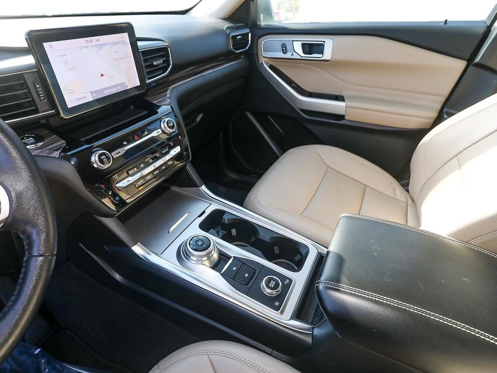 Used 2021 Ford Explorer Limited w/ Hybrid Equipment Group 310A image 19