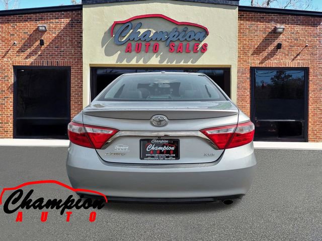 Used 2015 Toyota Camry XSE FWD image 8