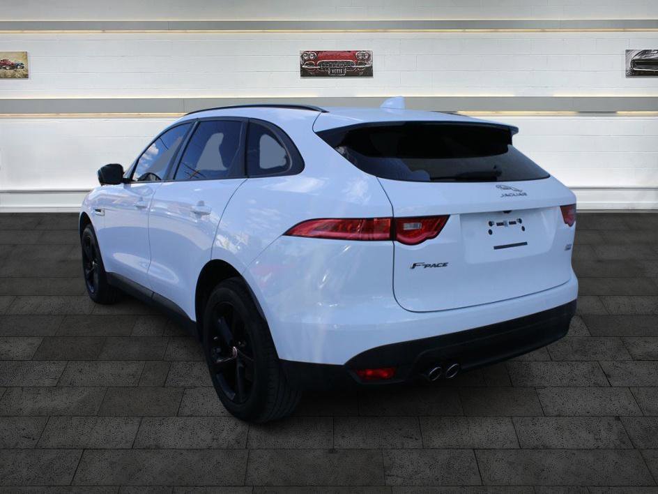 Used 2017 Jaguar F-PACE Premium AWD/4WD image 5