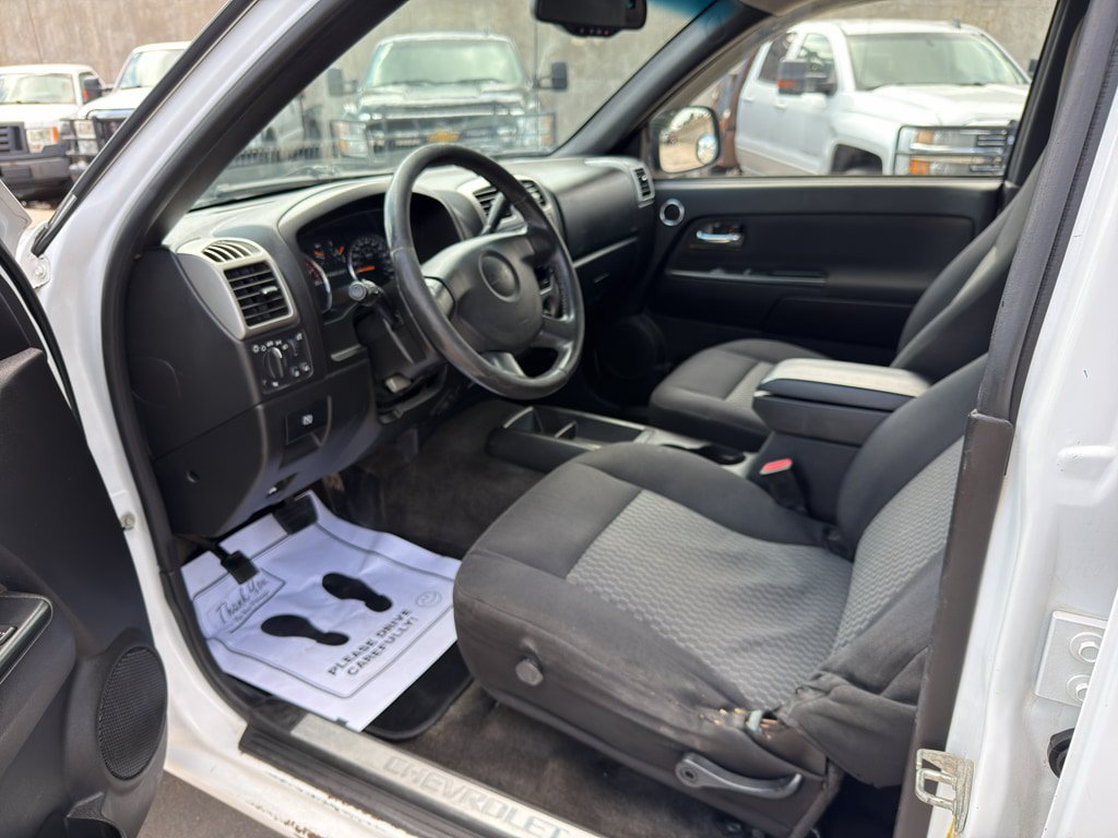Used 2010 Chevrolet Silverado 2500 LT w/ Interior Plus Package AWD/4WD image 14