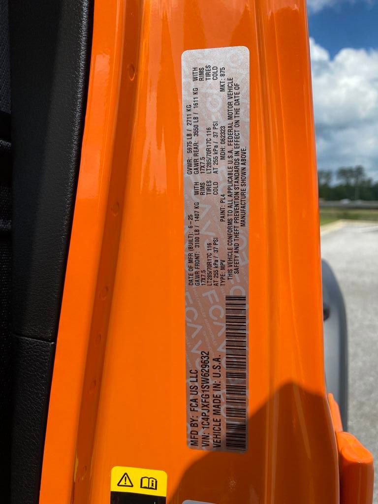 New 2025 Jeep Wrangler Unlimited Rubicon image 30