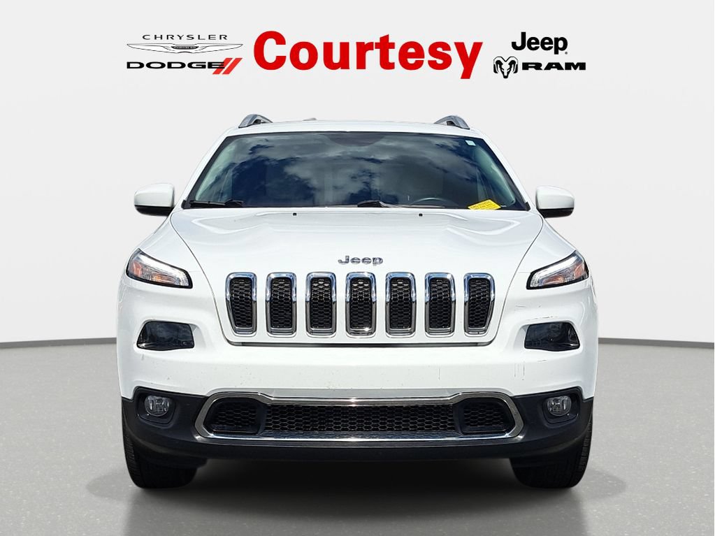 Used 2017 Jeep Cherokee Limited AWD/4WD image 9