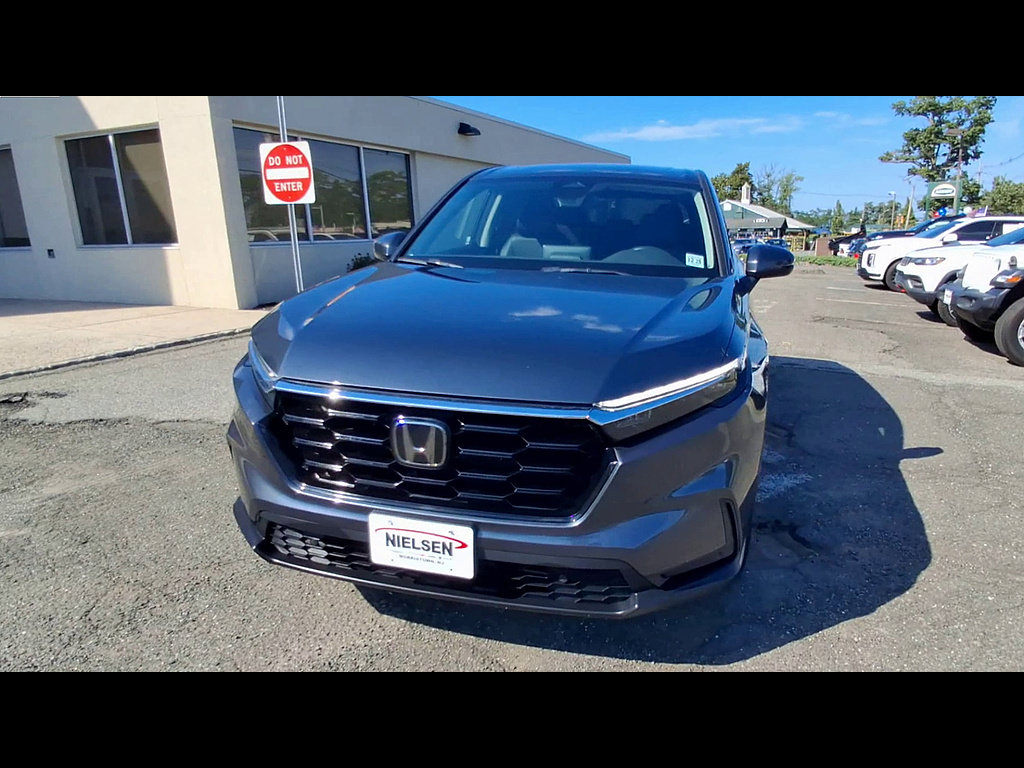 Used 2024 Honda CR-V EX-L image 3