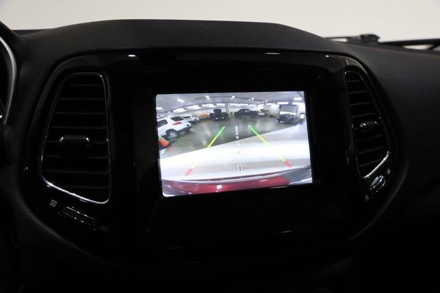 Used 2021 Jeep Compass Latitude w/ Sun and Sound Group AWD/4WD image 28