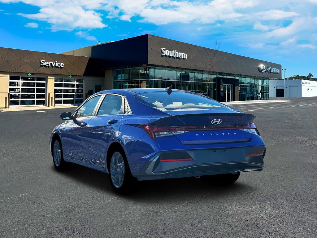 New 2026 Hyundai Elantra SEL Sport w/ Cargo Package image 5