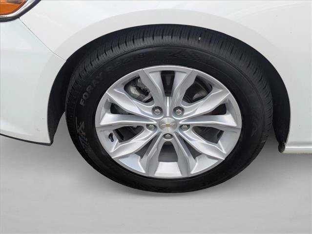 Used 2025 Chevrolet Malibu LT FWD image 21