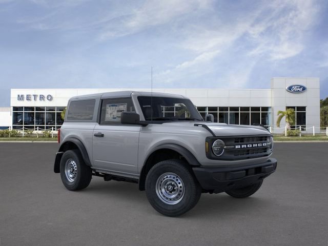 New 2026 Ford Bronco 2-Door AWD/4WD image 7