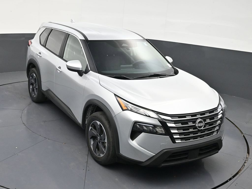 Used 2024 Nissan Rogue SV image 19