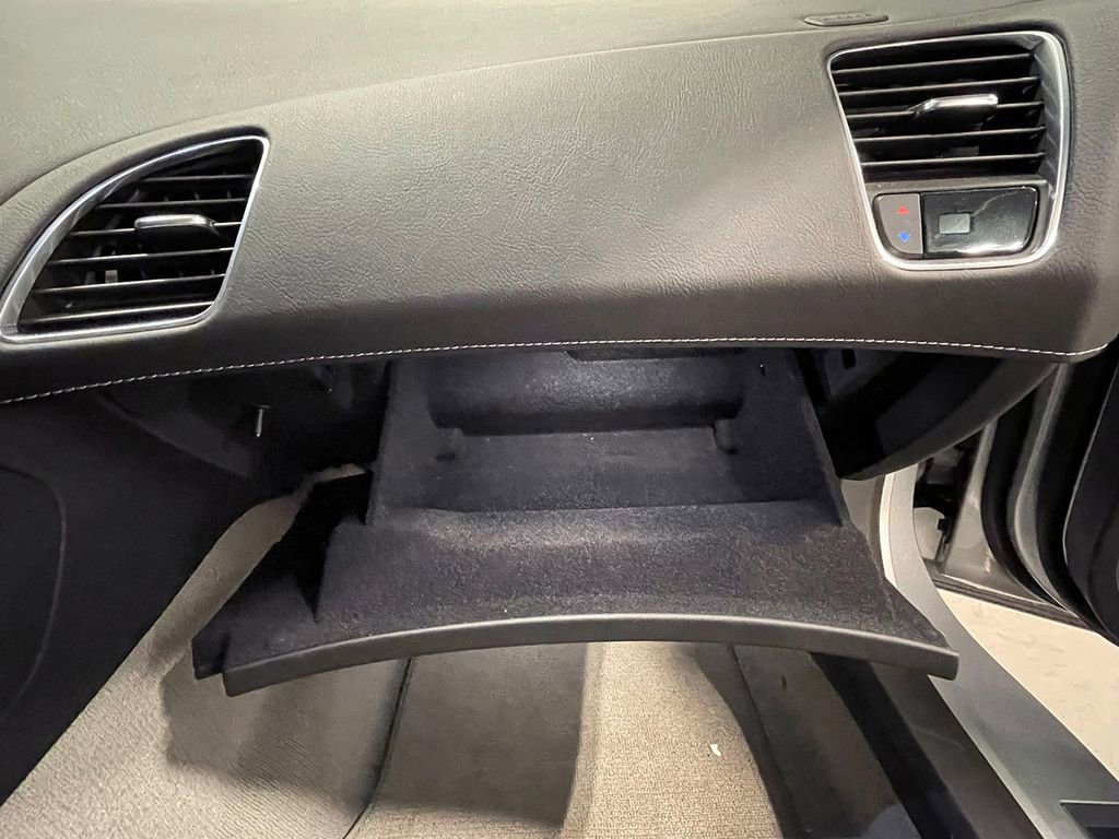 Used 2014 Chevrolet Corvette Stingray Coupe RWD image 47