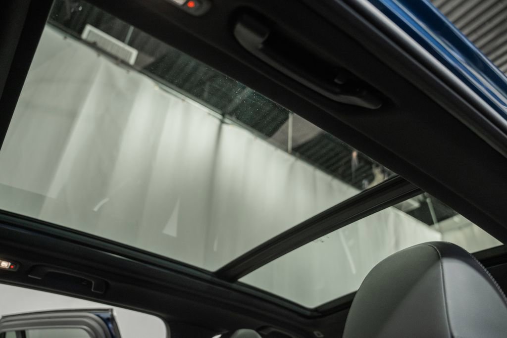 Used 2023 BMW X3 xDrive30i w/ Premium Package image 34