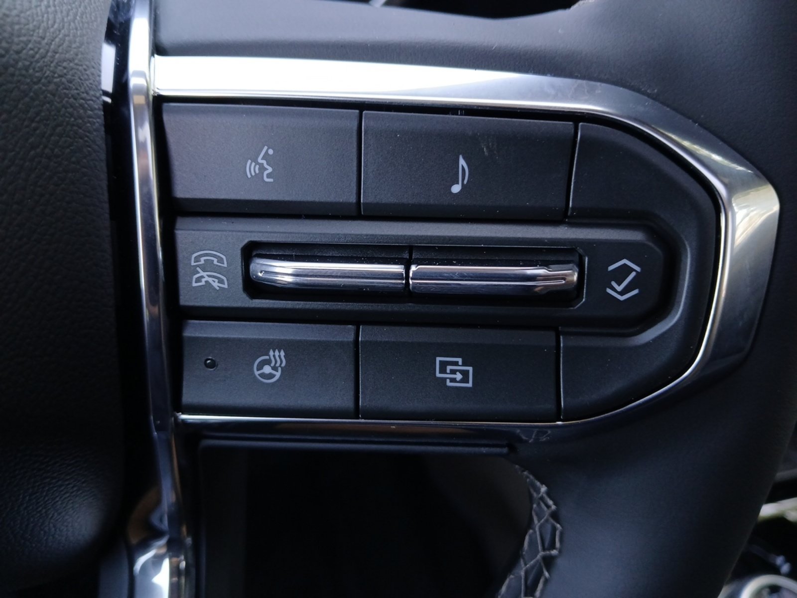 New 2026 GMC Canyon Denali AWD/4WD image 27