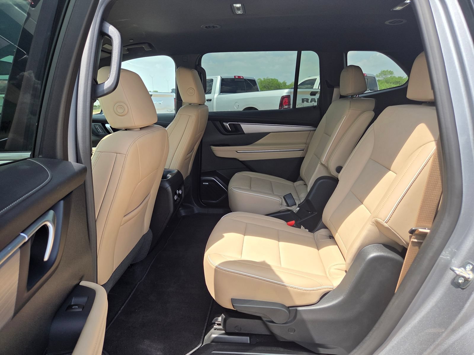 Used 2026 Buick Enclave Preferred FWD image 14