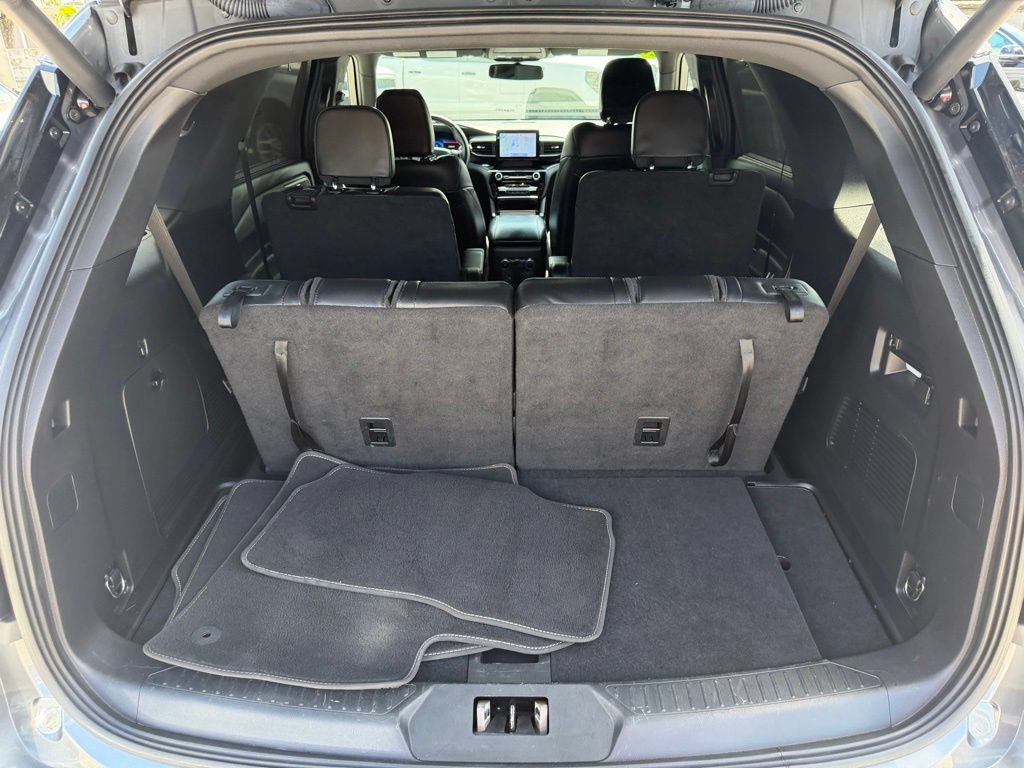 Used 2022 Ford Explorer ST AWD/4WD image 38