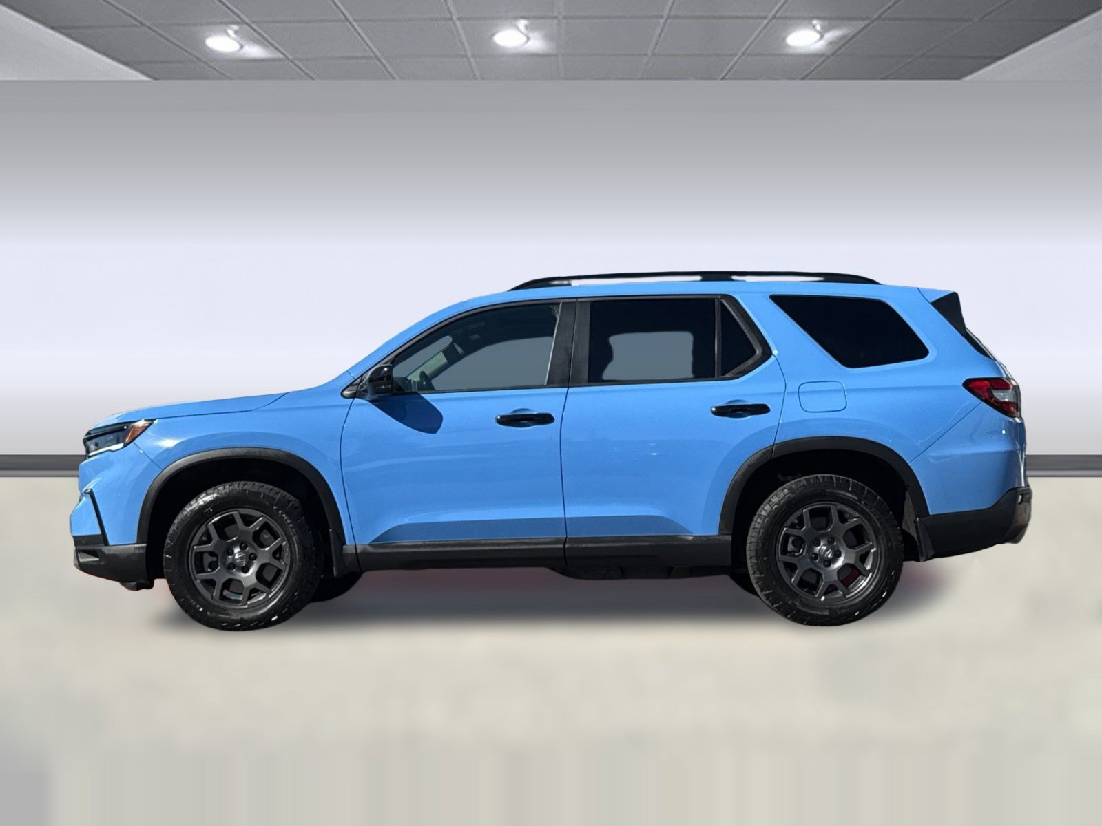 Certified 2024 Honda Pilot TrailSport image 2