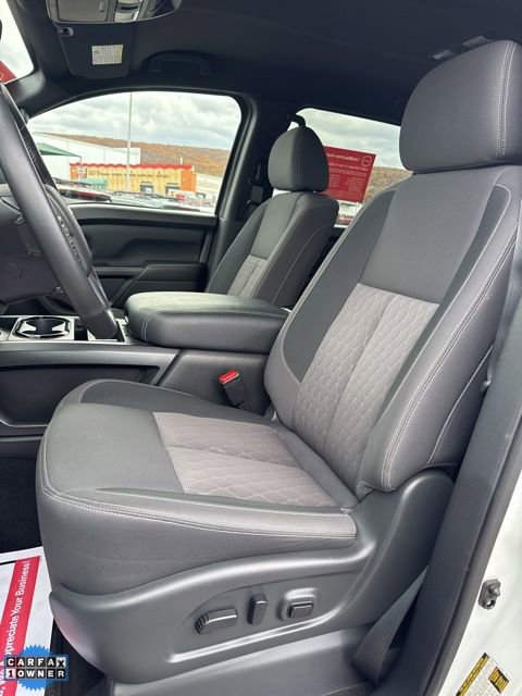 Certified 2024 Nissan Titan SV w/ SV Convenience Package image 9