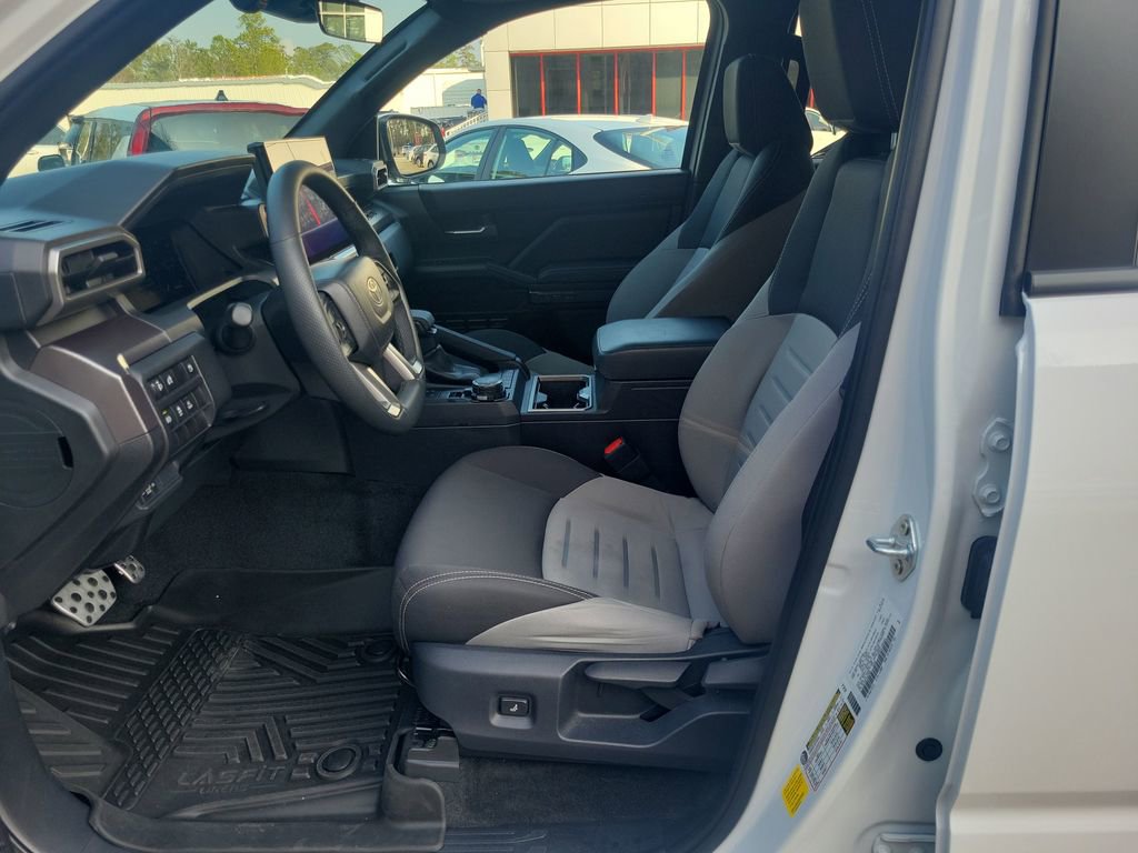 Certified 2025 Toyota Tacoma TRD Sport image 15