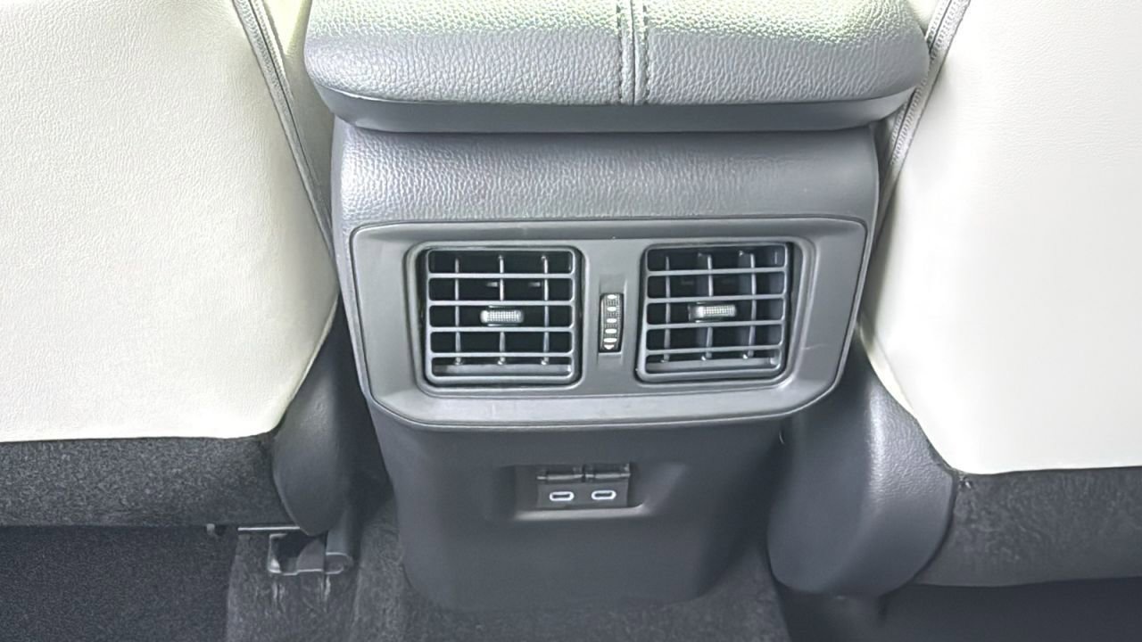New 2025 Toyota RAV4 XLE Premium image 31
