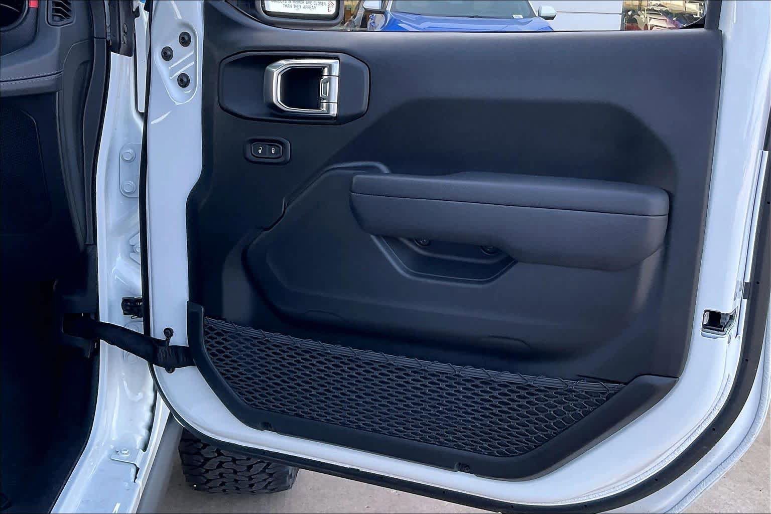 Used 2026 Jeep Wrangler Rubicon AWD/4WD image 22