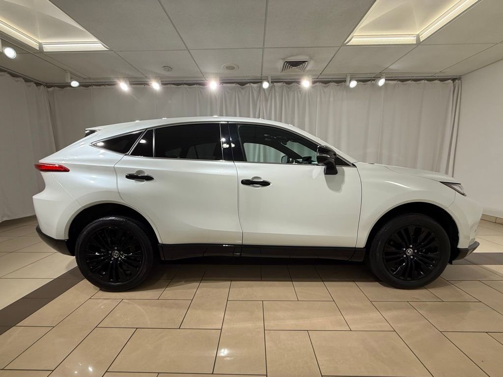 Certified 2023 Toyota Venza Nightshade AWD/4WD image 6