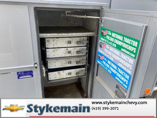 Used 2008 Ford F550 4x4 Regular Cab Super Duty image 29