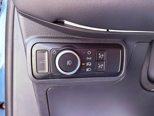 Used 2025 Ford Explorer ST image 25