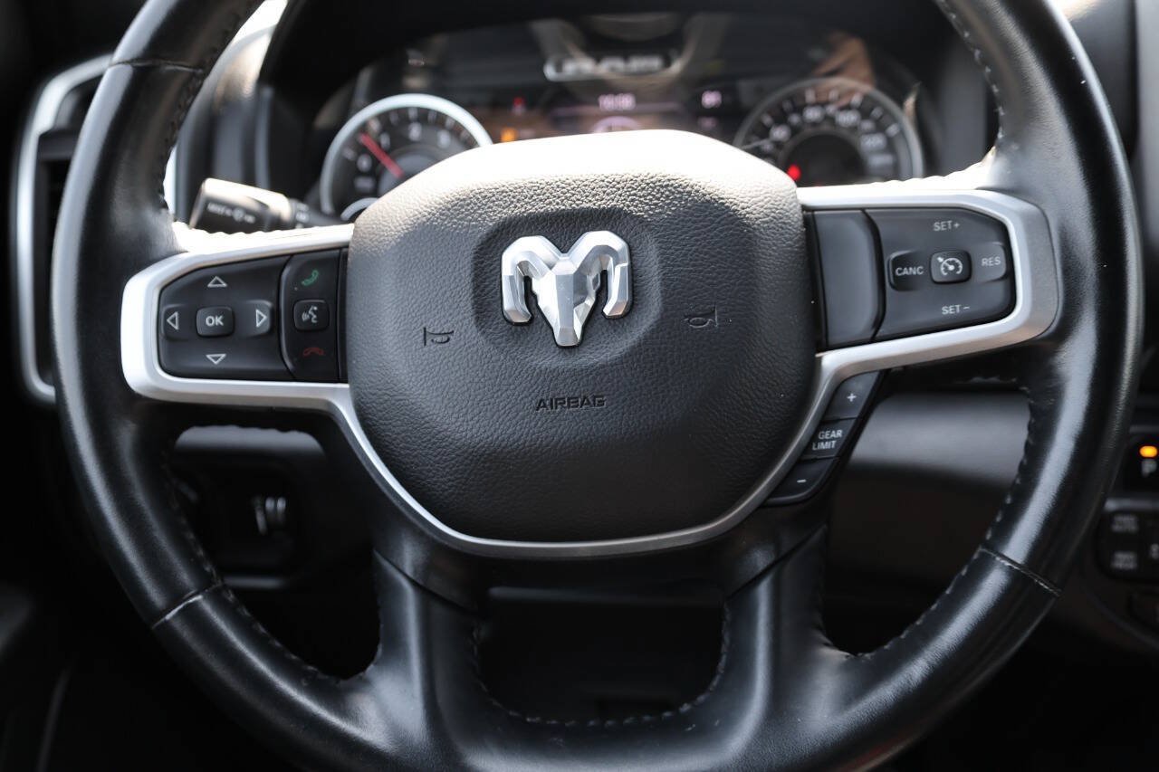 Used 2022 RAM 1500 Big Horn AWD/4WD image 18