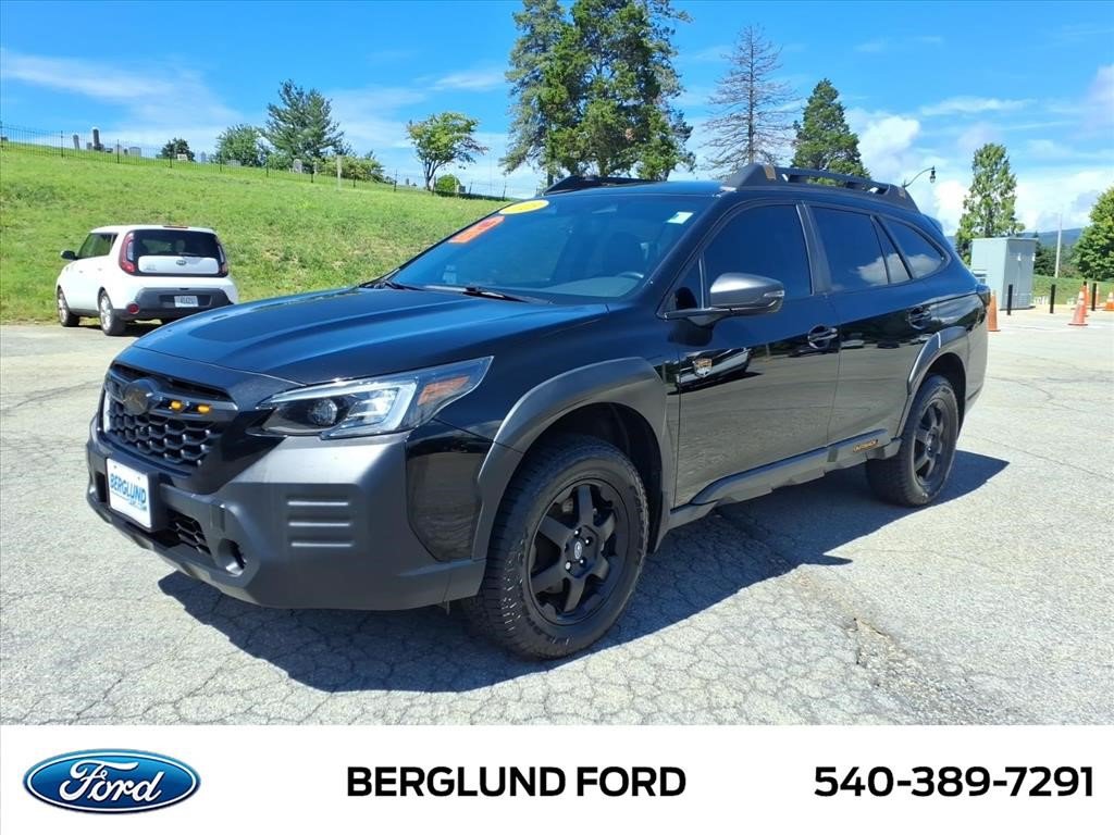 Used 2023 Subaru Outback Wilderness w/ Wilderness Package AWD/4WD image 9