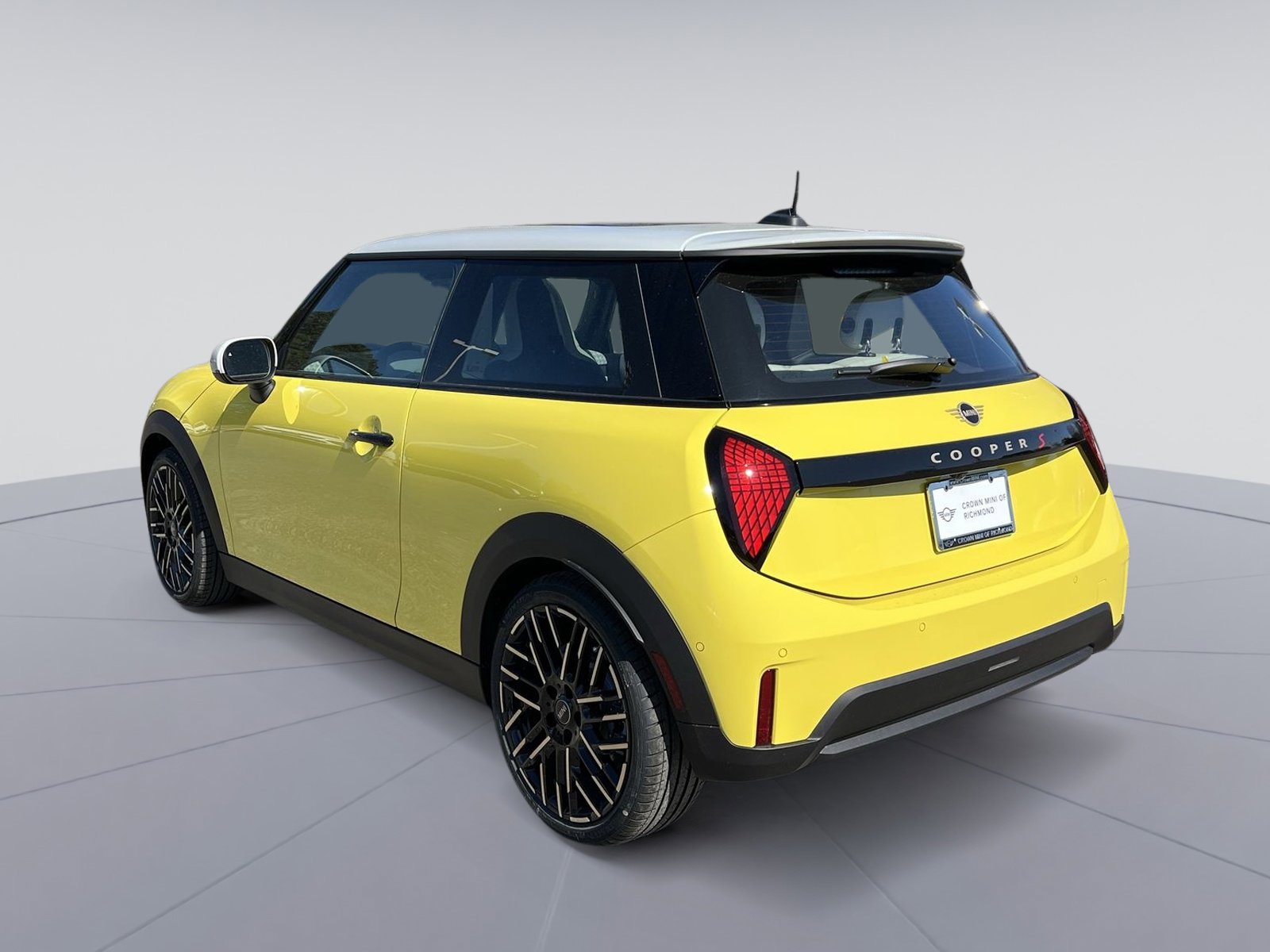 Certified 2025 MINI Cooper S image 3