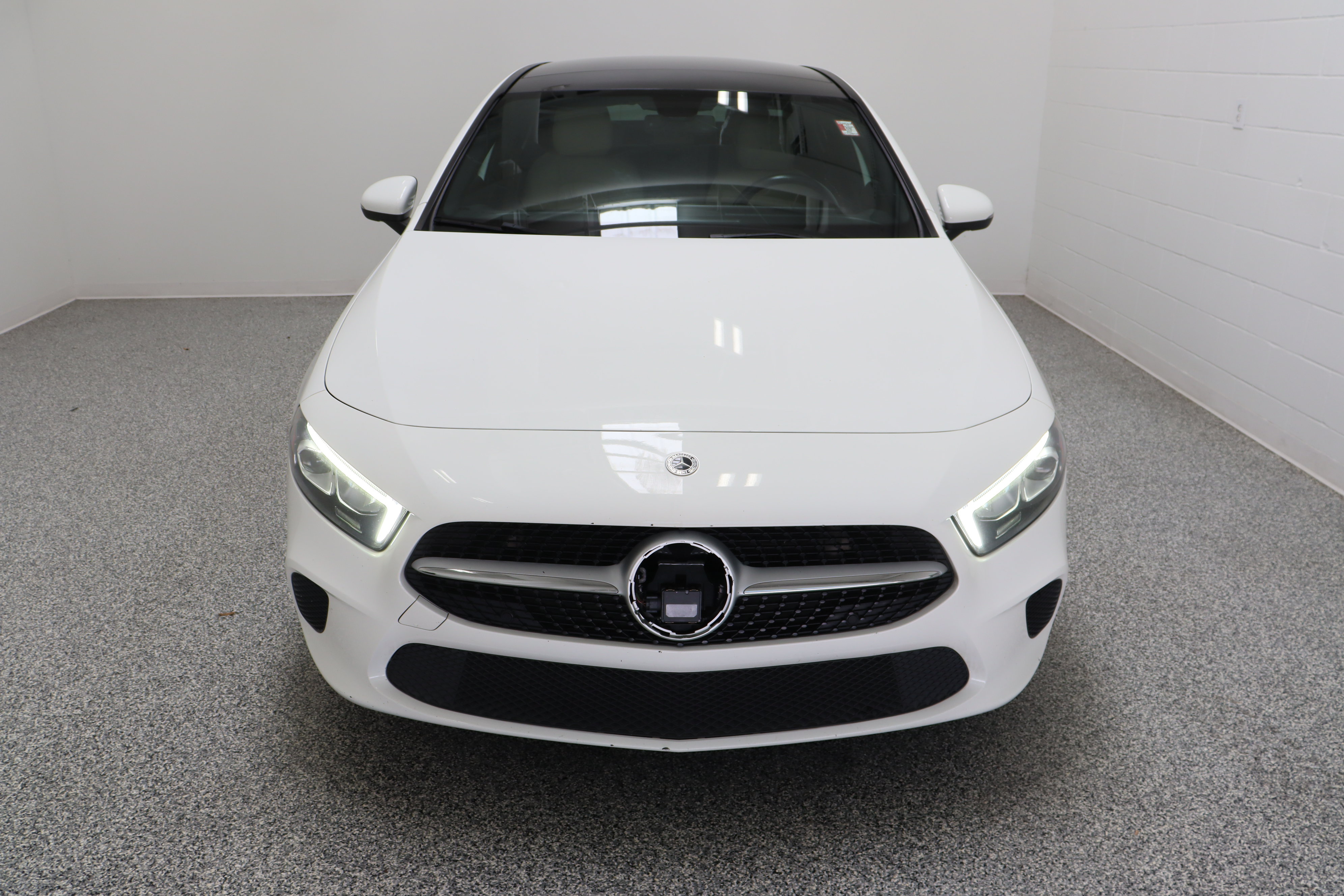 Used 2021 Mercedes-Benz A 220 image 3