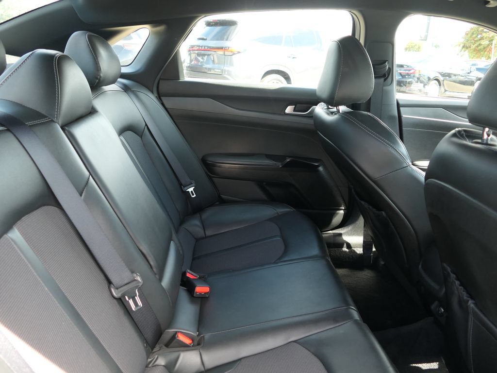 Used 2024 Kia K5 GT-Line w/ GT-Line Premium Package FWD image 23