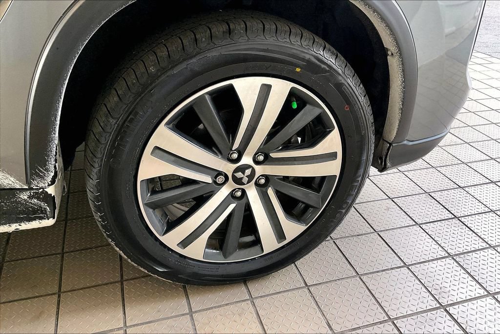 Used 2022 Mitsubishi Outlander Sport SE FWD image 34