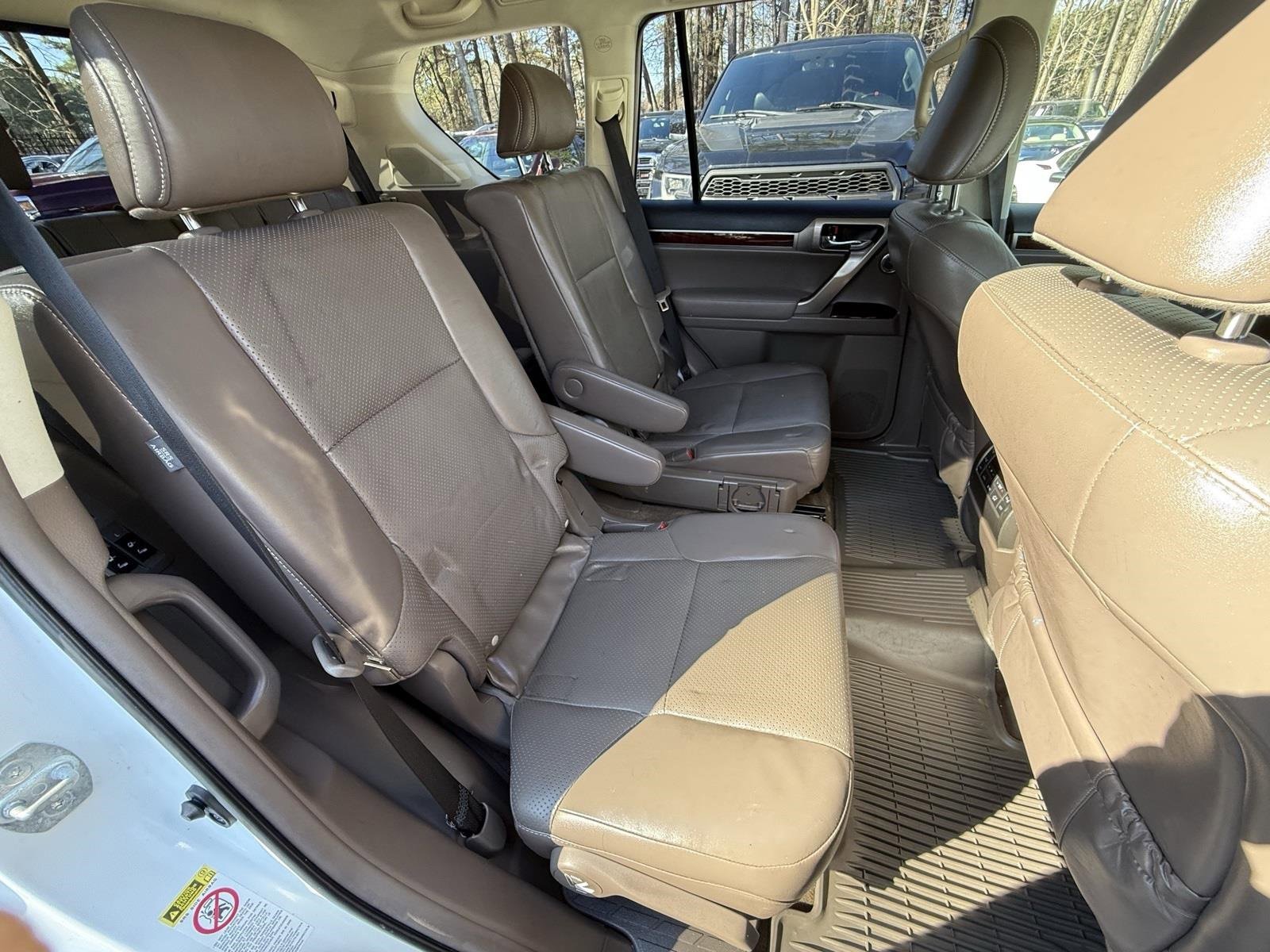 Used 2017 Lexus GX 460 Luxury image 23