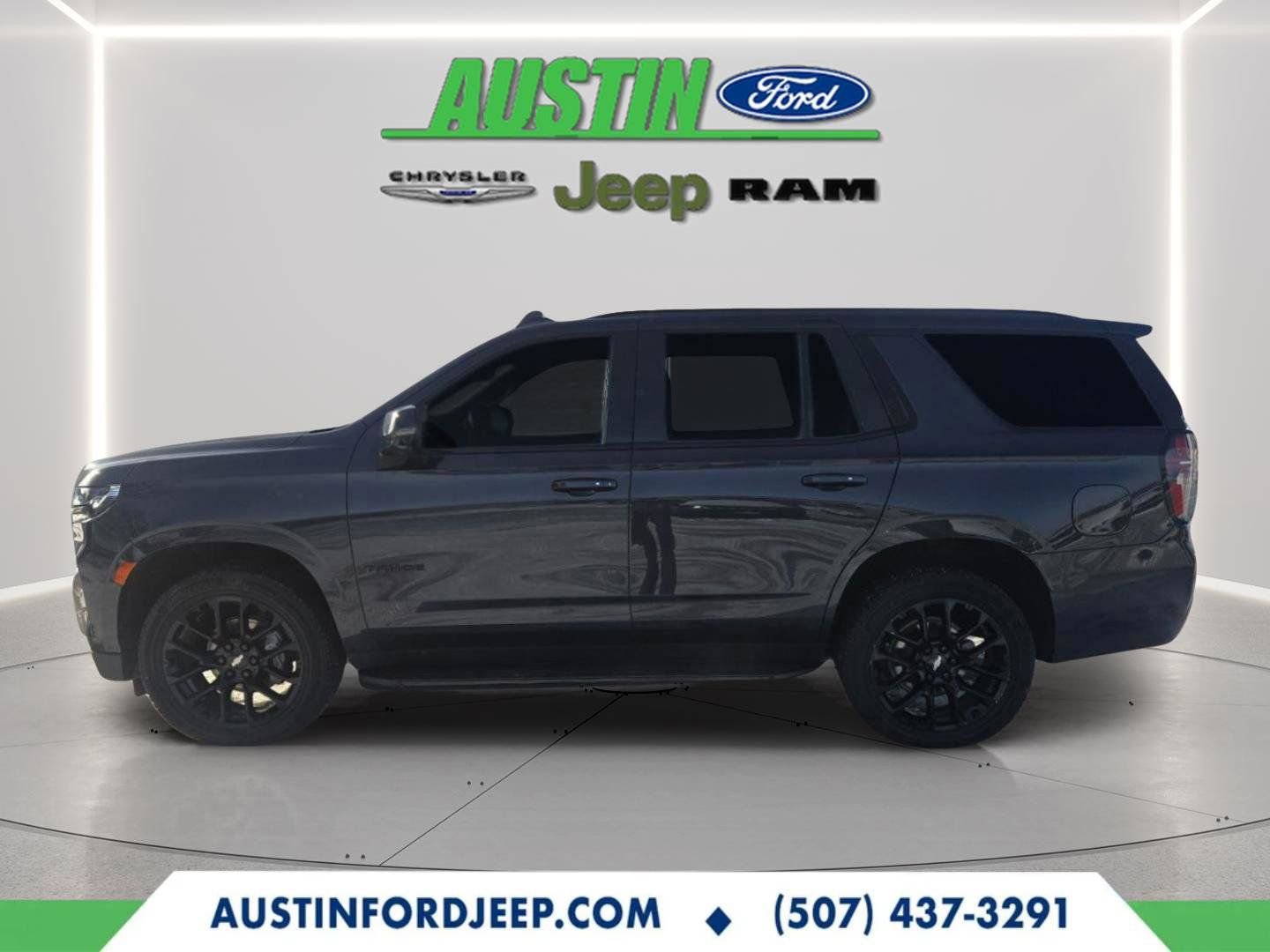 Used 2023 Chevrolet Tahoe RST w/ Luxury Package image 2