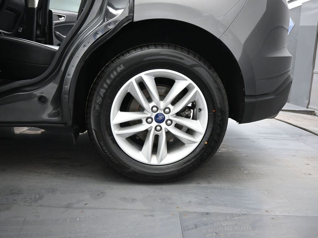 Certified 2017 Ford Edge SEL w/ Equipment Group 201A image 22