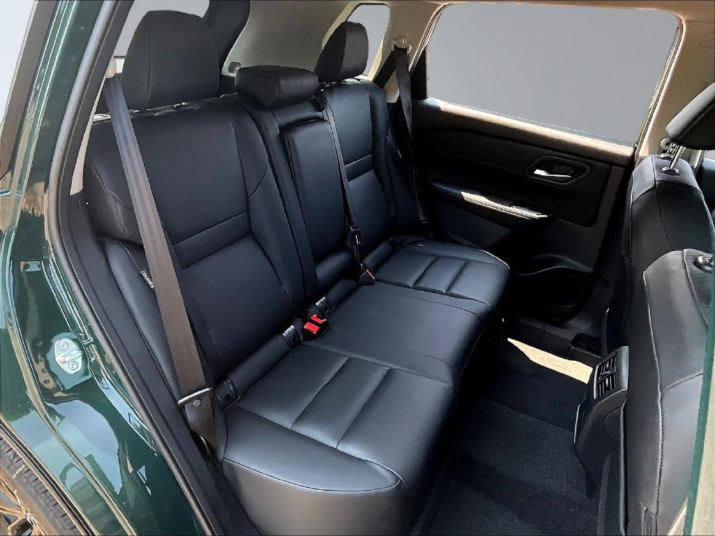 New 2026 Nissan Rogue Dark Armor AWD/4WD image 8