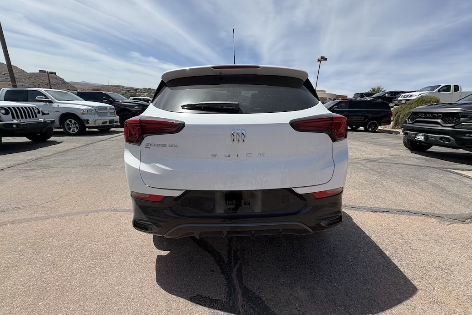 Used 2026 Buick Encore GX Sport Touring AWD/4WD image 4