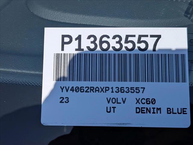 Used 2023 Volvo XC60 B6 Ultimate w/ Climate Package image 25