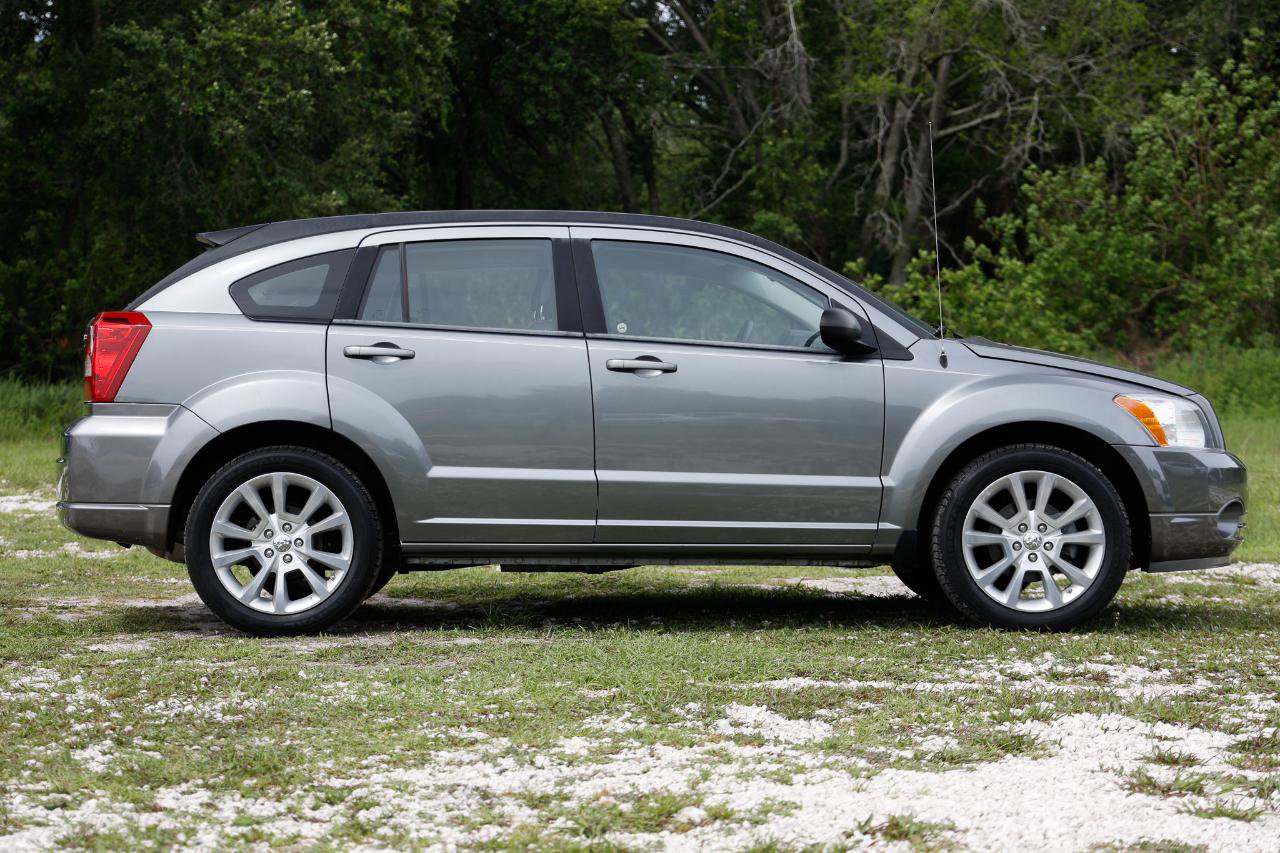 Used 2011 Dodge Caliber Heat w/ Security Group FWD image 13