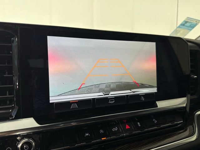 Used 2025 GMC Sierra 1500 Elevation image 18