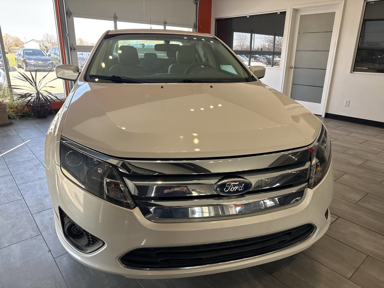 Used 2012 Ford Fusion SE image 3