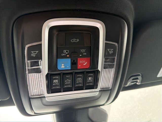 New 2026 RAM 1500 4x4 Crew Cab image 20