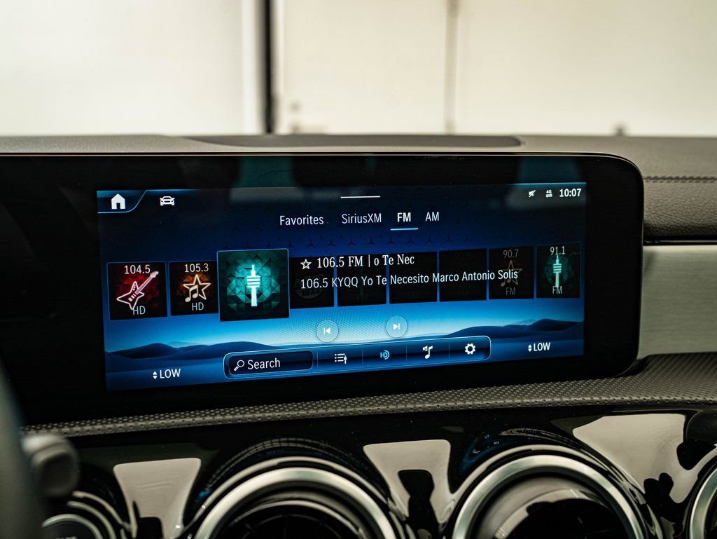 Certified 2025 Mercedes-Benz CLA 250 4MATIC image 30