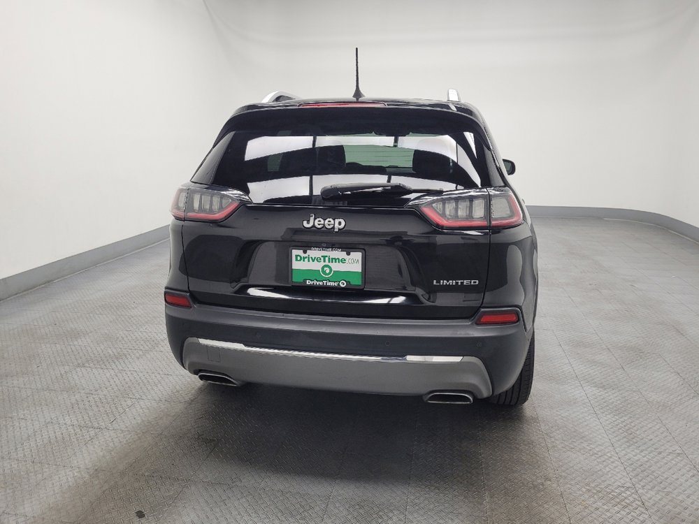 Used 2019 Jeep Cherokee Limited w/ Luxury Group FWD image 7