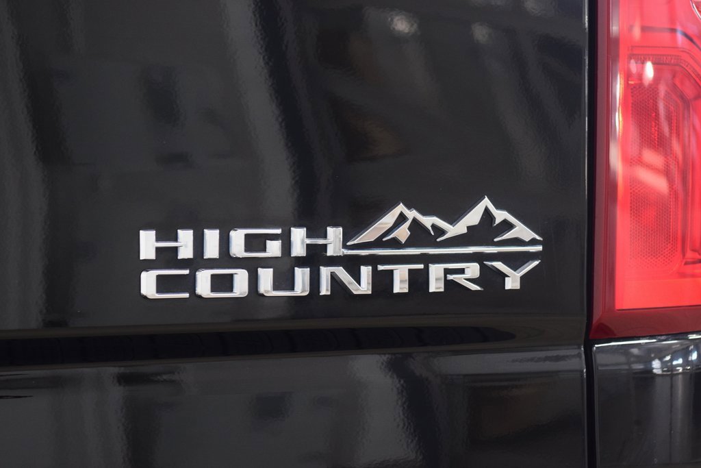 Used 2024 Chevrolet Silverado 2500 High Country image 24