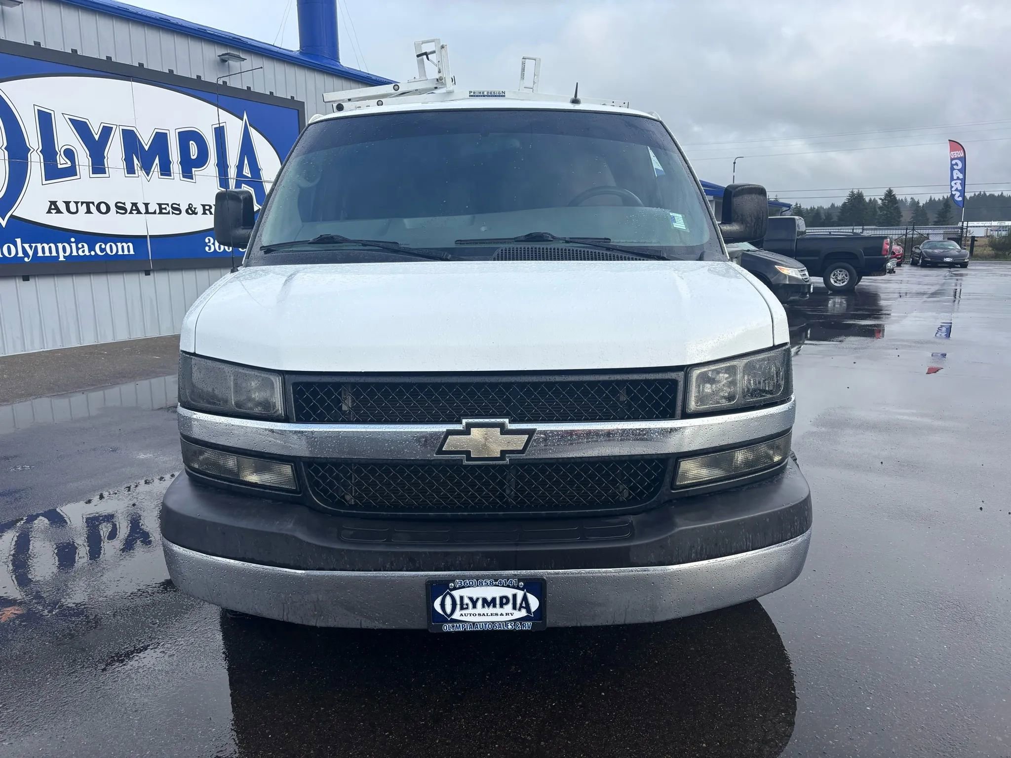 Used 2014 Chevrolet Express 1500 LT w/ LT Preferred Equipment Group image 9