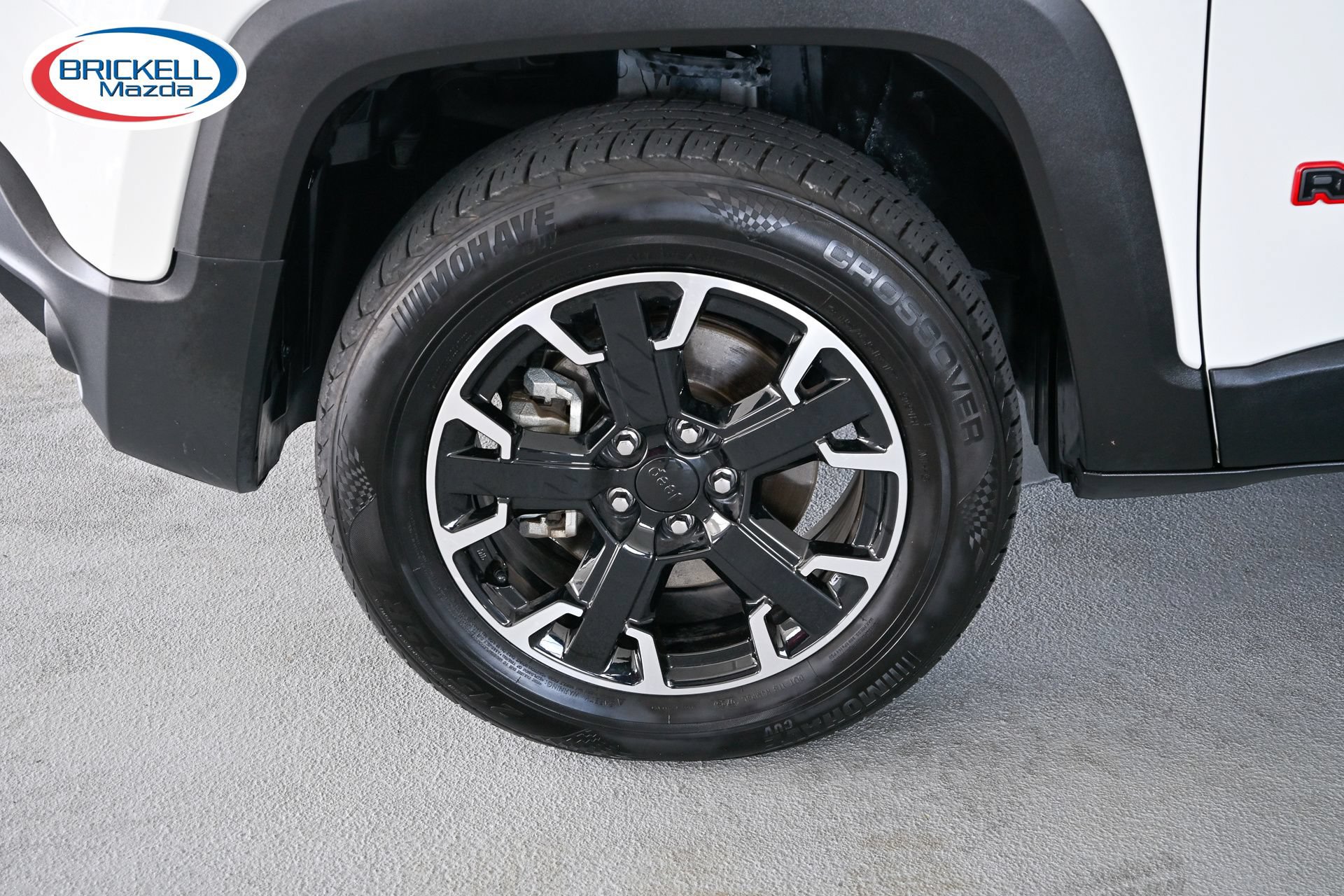 Used 2023 Jeep Renegade Trailhawk AWD/4WD image 36